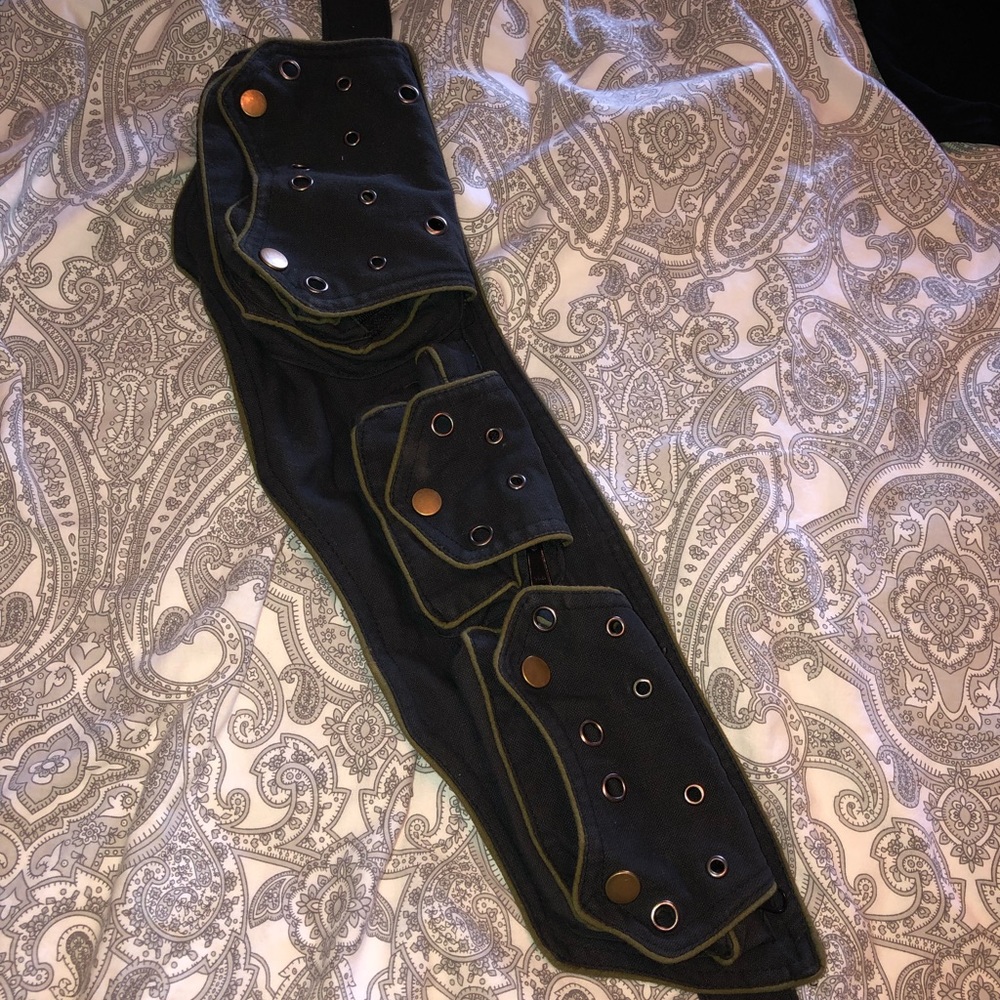 Festival Utility Belt- Many pockets!!